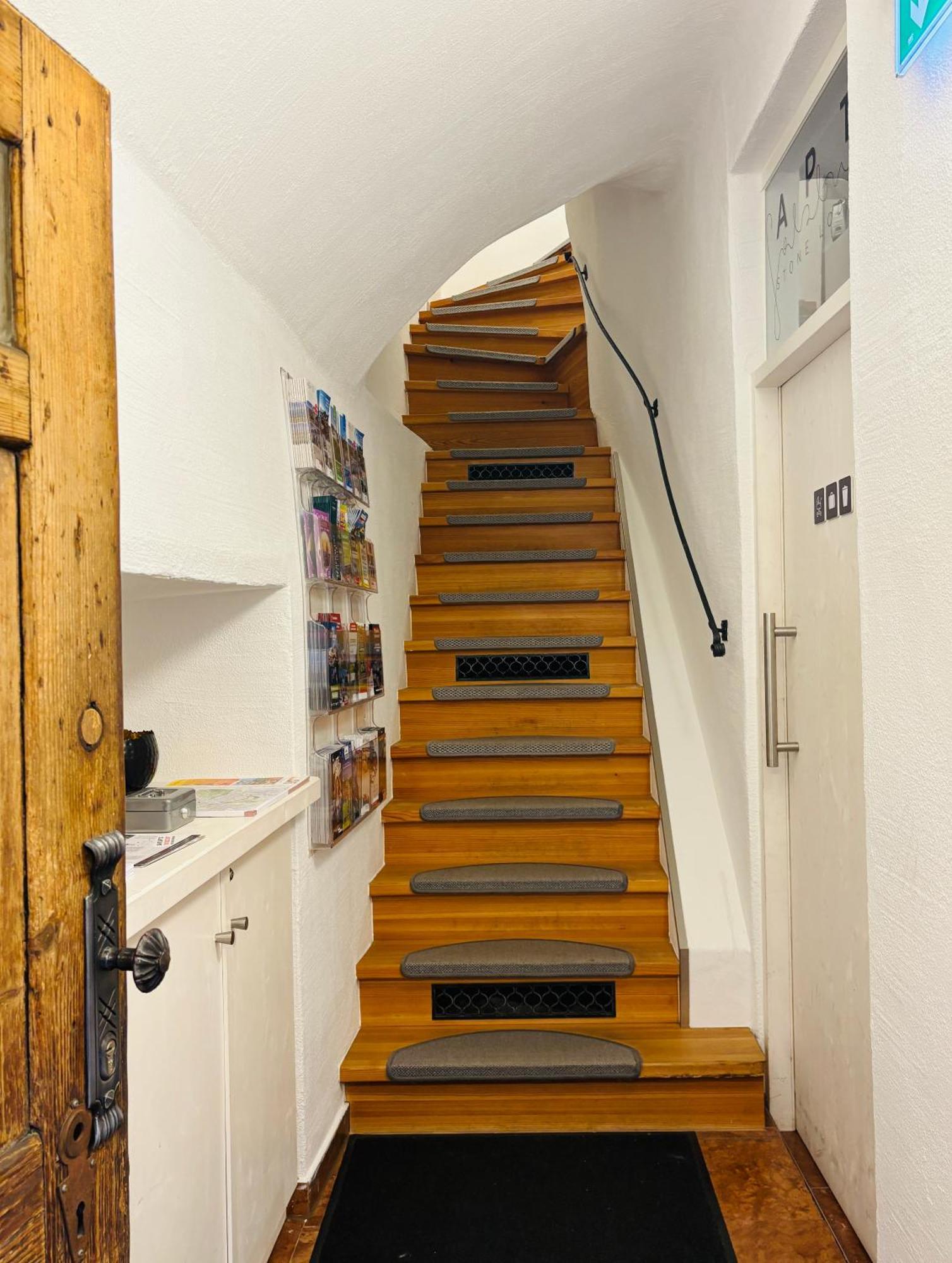 Apt. Stone-Lodge Salzburg Buitenkant foto