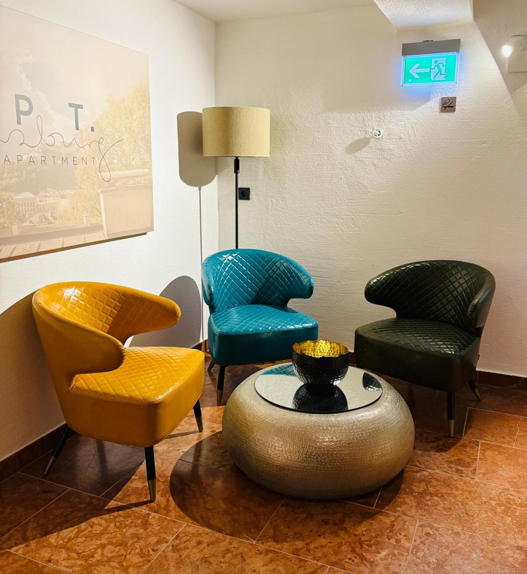 Apt. Stone-Lodge Salzburg Buitenkant foto